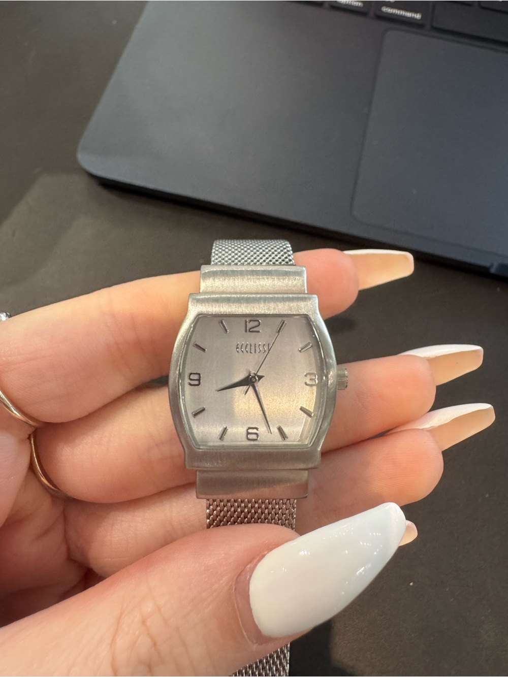 Ecclissi Women's Vintage Tonneau Stainless Steel Mesh Bracelet